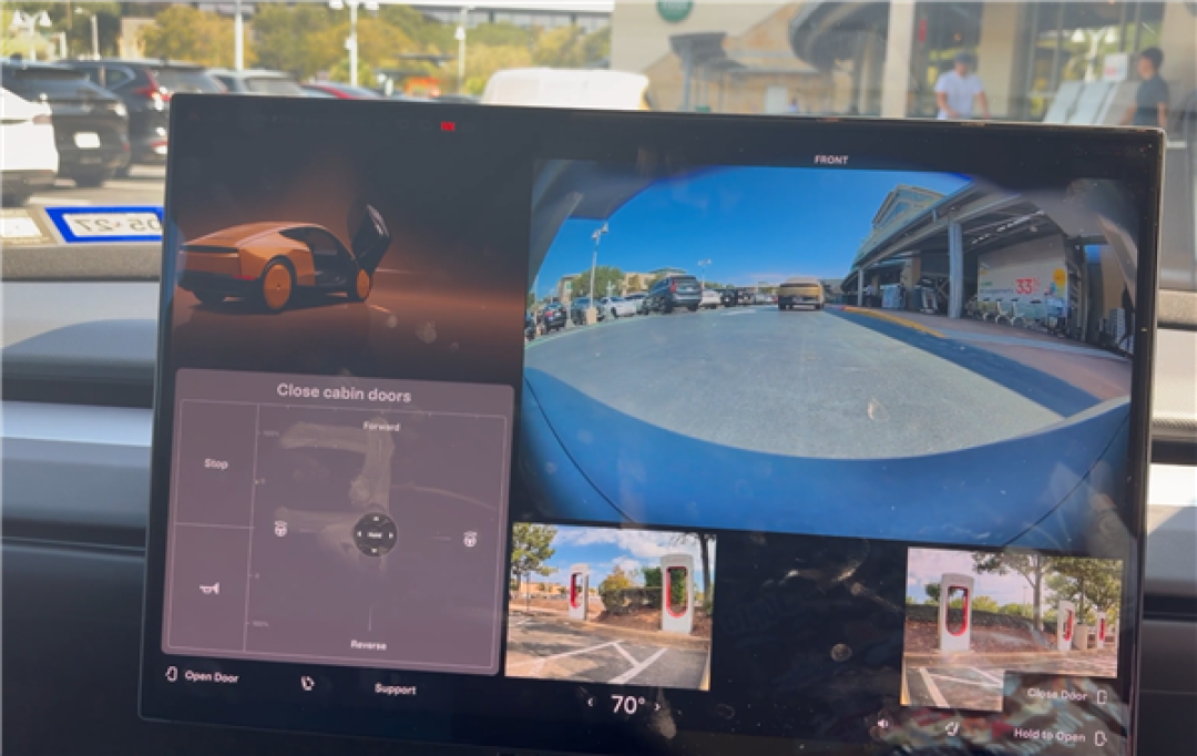 特斯拉Cybercab中控屏内置虚拟方向盘 可手动驾驶