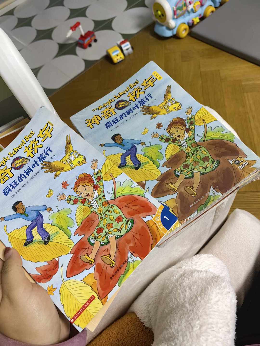 开学倒计时,翻了全网40多条桥梁书帖和几百条评论:一年级新生值得先买的就这几套,踩的坑却几乎一样