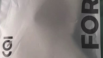 体测防滑只是基本，透气吸汗才是全天候舒适的关键