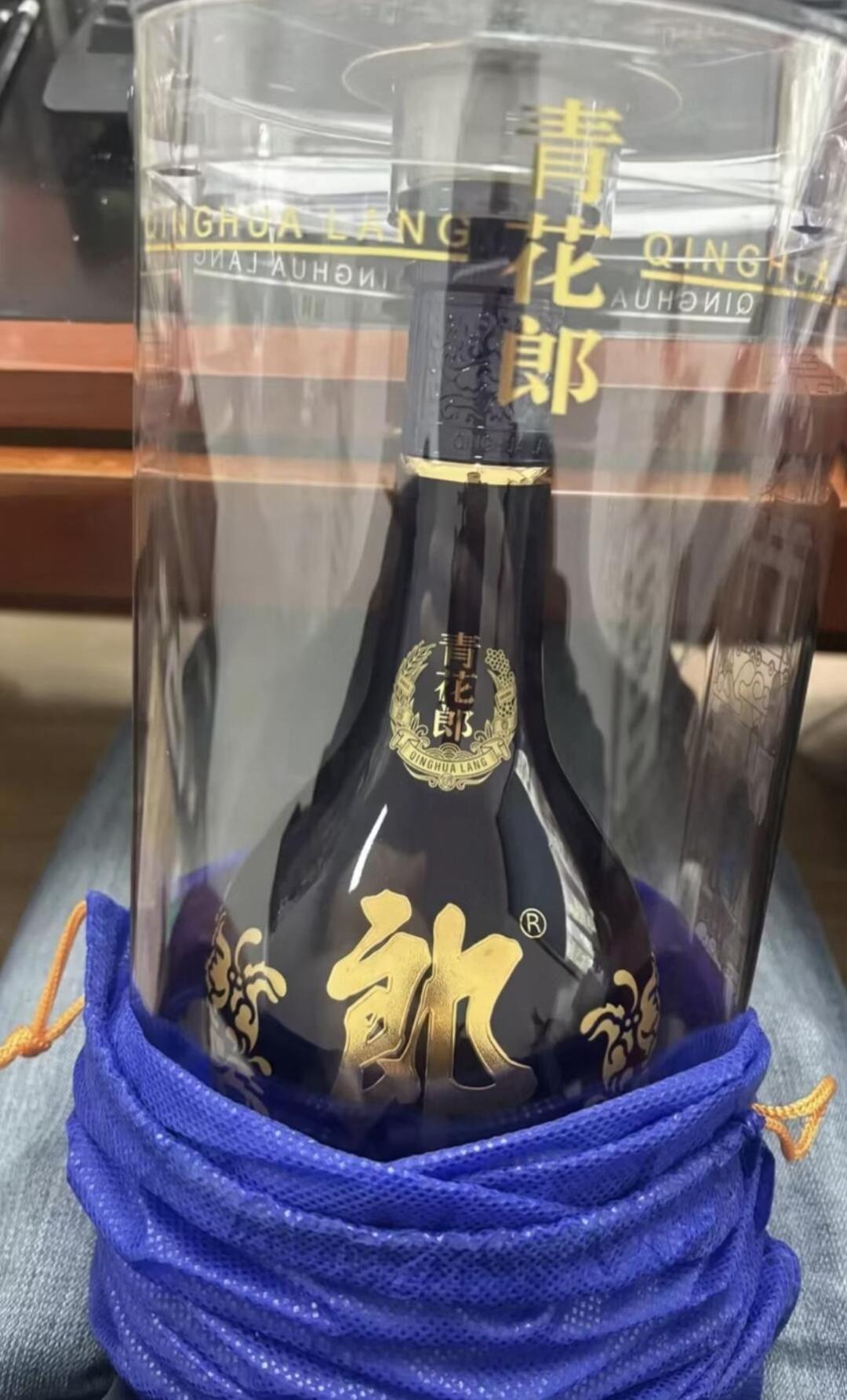 青花郎从1499元跌到580元档:我把郎酒六款主力产品的现行情整理了一遍,顺便说清楚谁值得买