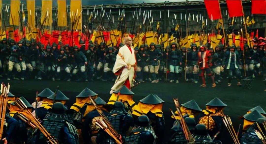 「《乱》的牛是因为黑泽明太牛」:《奥德赛》上映后,影迷又吵起了他——三派逻辑摆一遍,补课片单也给你排好了