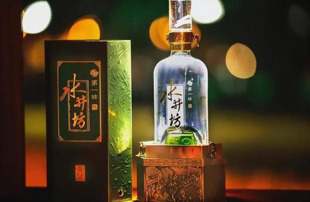 帝亚吉欧砸了95亿,也讲不动水井坊的“升值故事”了:这瓶酒正从“囤”回到“喝”,对喝酒的人来说反而是好消息