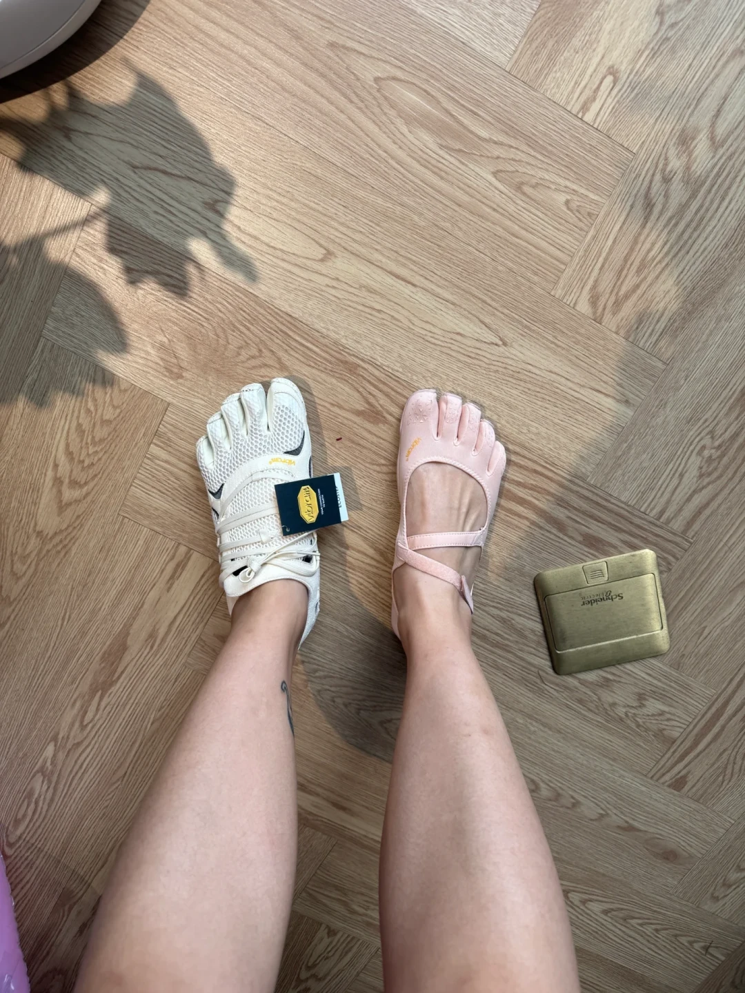 同样是38码的脚,有人留38有人换40:Vibram五指鞋的选码逻辑,一次讲清