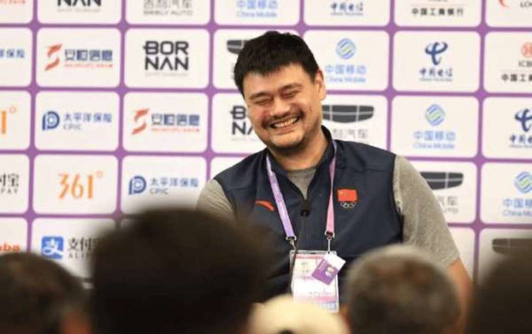 姚明的NBA退休金,有人说每月1838美元,有人写1633:把9年球龄代进公式,两个数都对