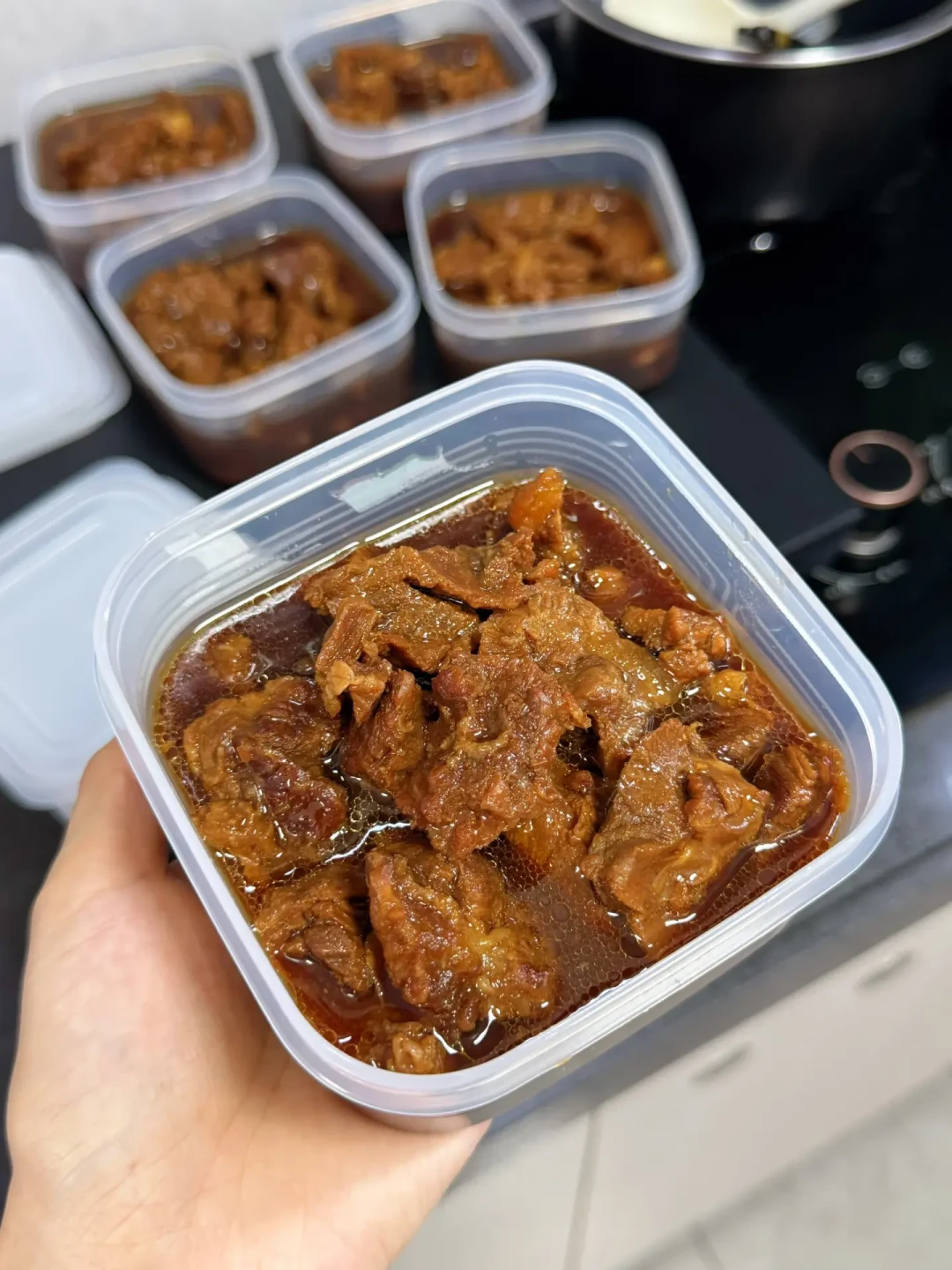 人民日报专门发文教你挑牛肉:冷鲜、冷冻、热鲜怎么选,怎么解冻不亏钱,这篇讲透了