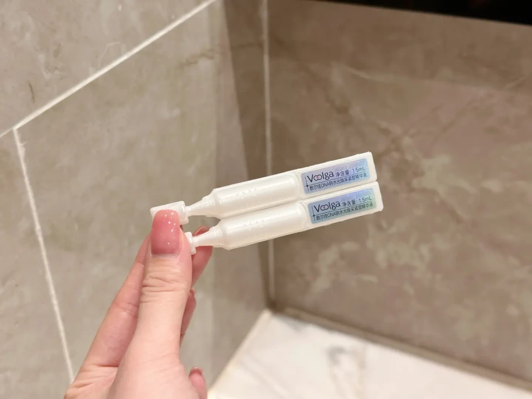 一条次抛等于一次水光针?翻了2篇论文和10多个品牌的配料表,我把PDRN的三笔账算清了