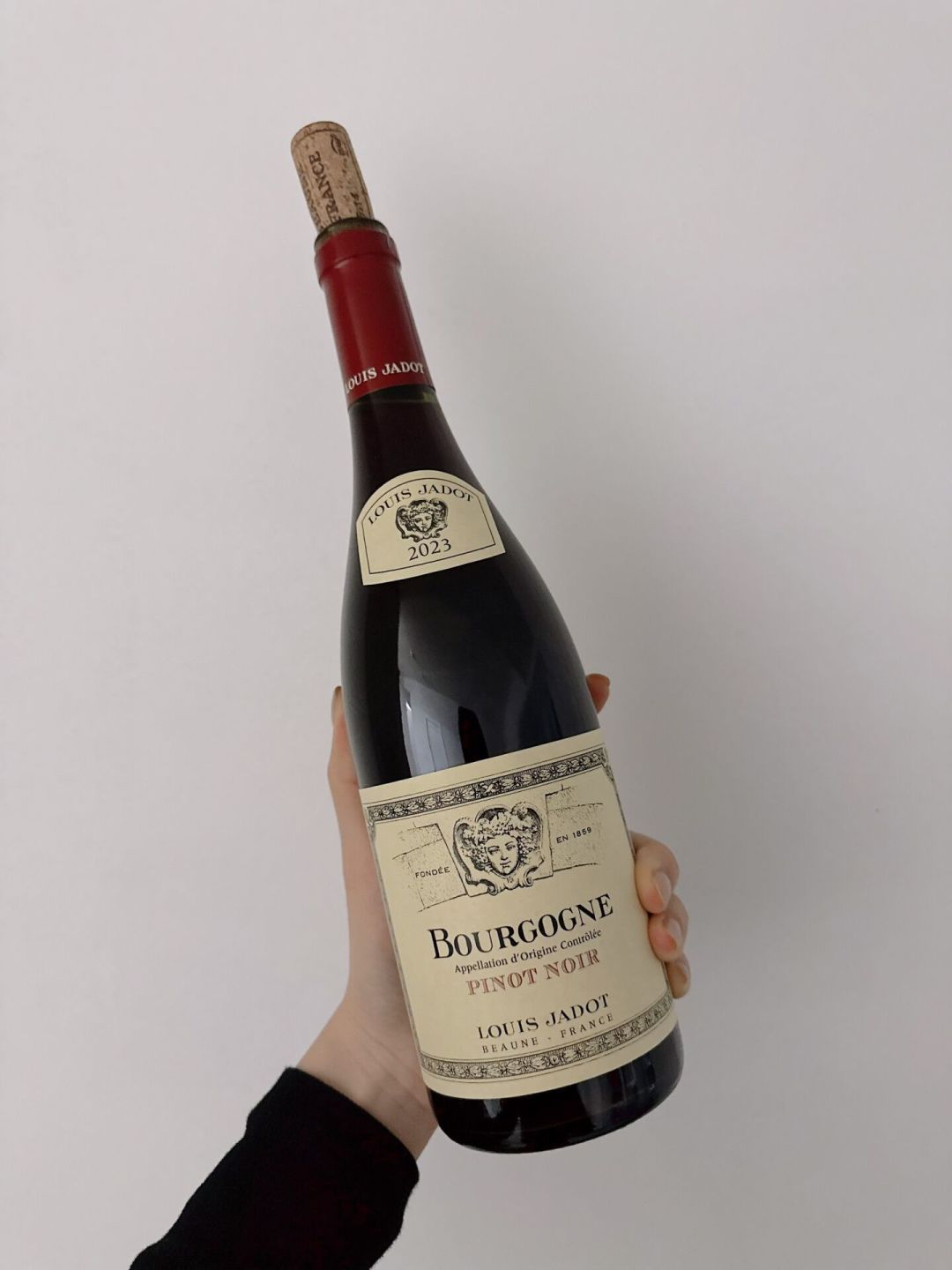 路易亚都被罚10万欧元,但酒不是“假的”:勃艮第“Domaine”酒标规则生变,以后买酒怎么看?