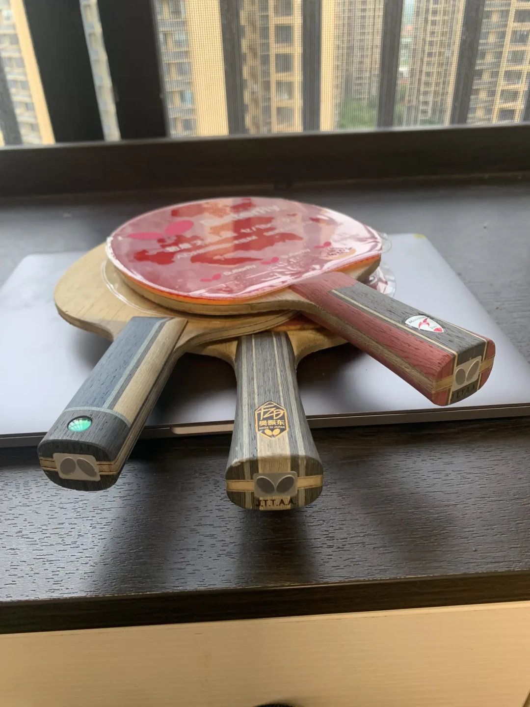 蝴蝶烧拍什么时候能止烧?翻完全网止烧帖,我算出三条终点和一笔成本账