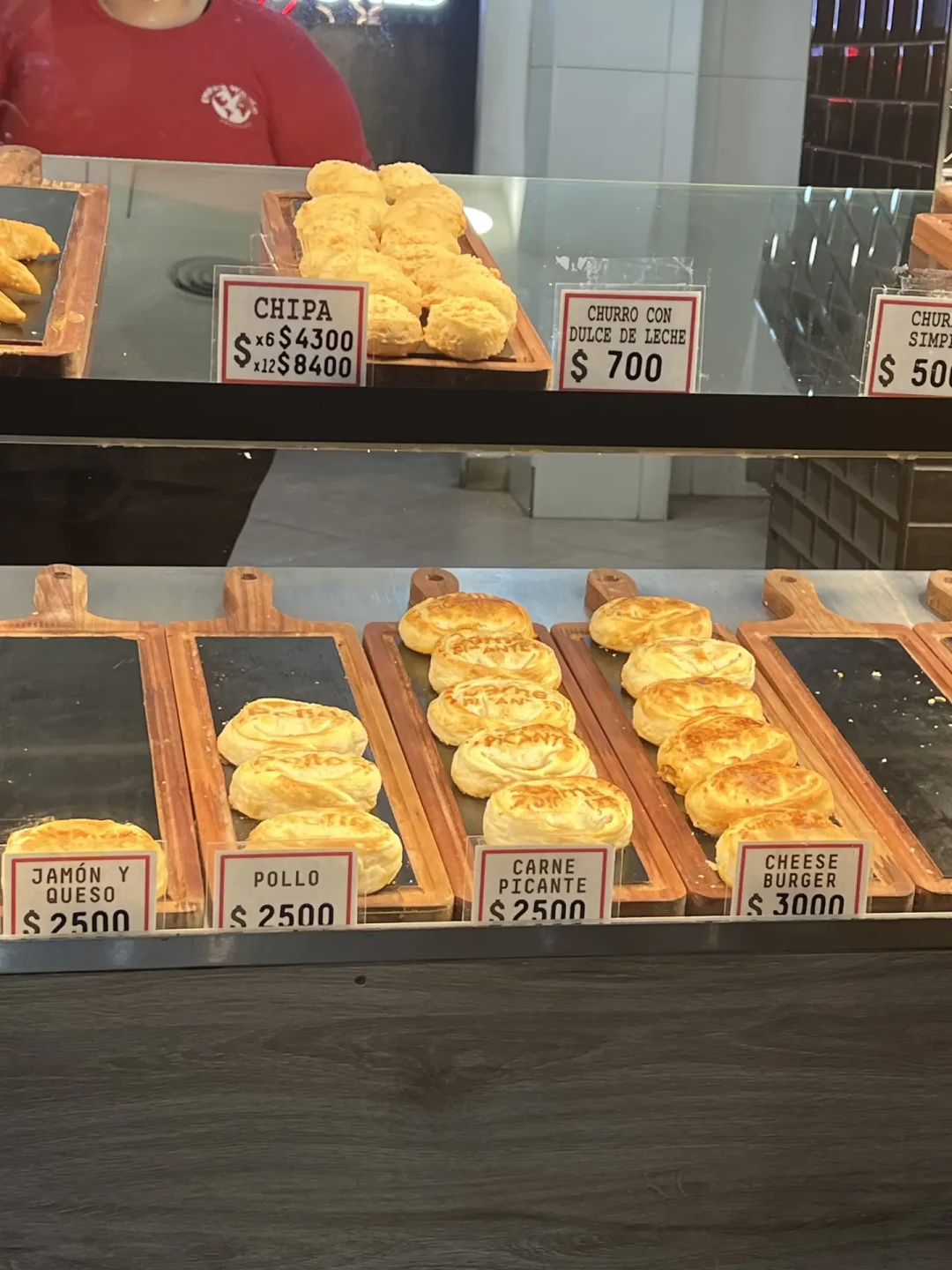 在阿根廷下馆子贵过苏黎世,超市牛肉却全球最便宜:国庆出发前,先算清这笔账