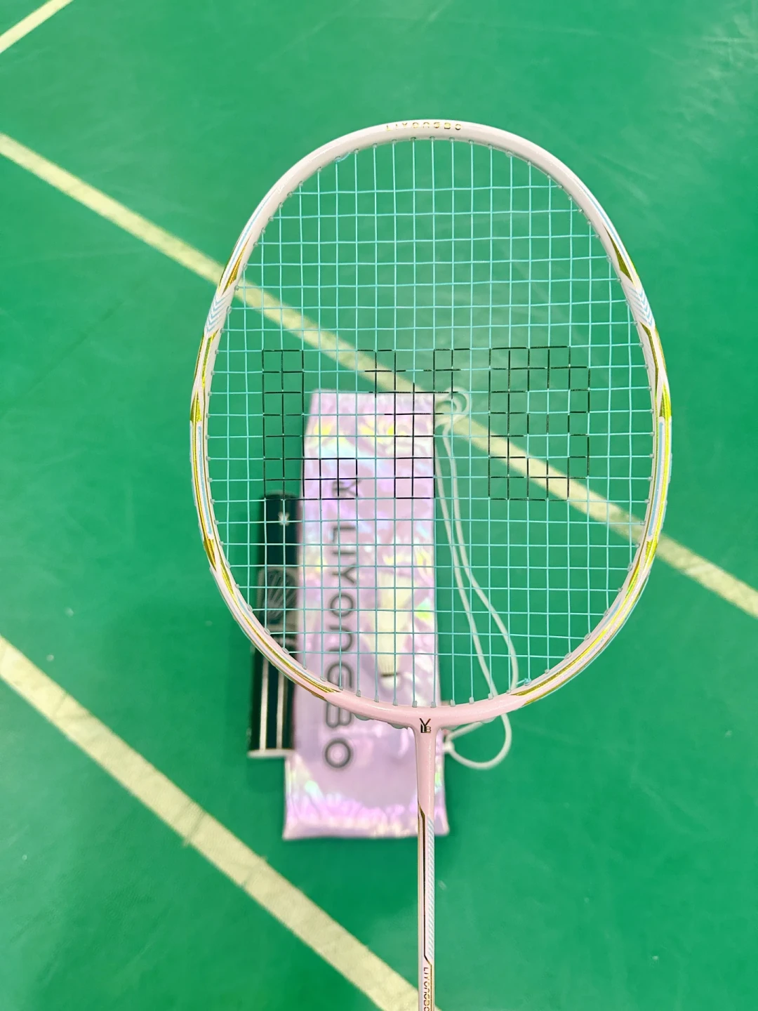 开学季第一支羽毛球拍,别急着冲颜值:翻了小红书、知乎、B站的真实评论,58到600元直接抄