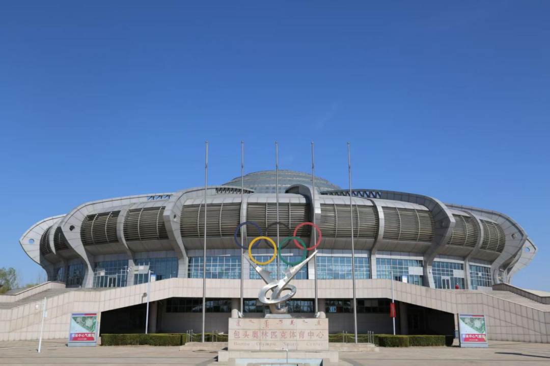 从“不差钱”到“不差面儿”：小沈阳包头演唱会上新，199元起值不值得抢？