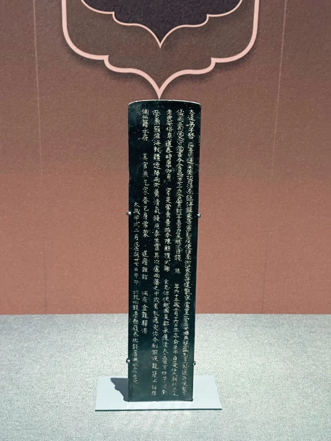 时隔15年再展出,《韩熙载夜宴图》第一次来杭州:只展30天,值得去,但先看这篇