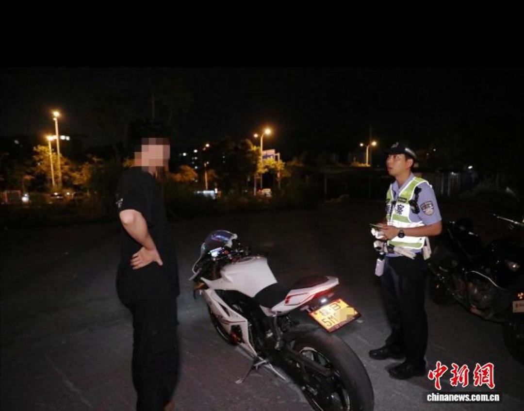 1600元,新法下首张“炸街”罚单落地:8月15日之后,改排气多了一笔账