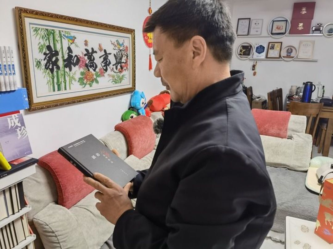 外卖小哥拿了鲁奖、茅奖得主追星毛不易:诗词圈热闹了一个月,值得收藏的书单和后续信号我整理好了