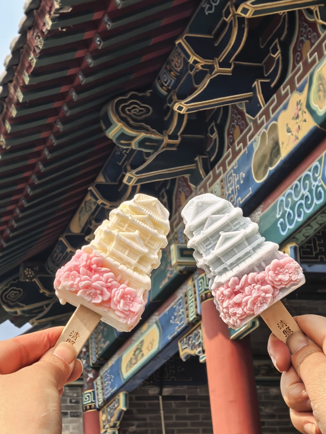 网红雪糕卖不动，景区文创雪糕却还在卖30元：翻遍全网打卡帖，我搞懂这钱花在哪了