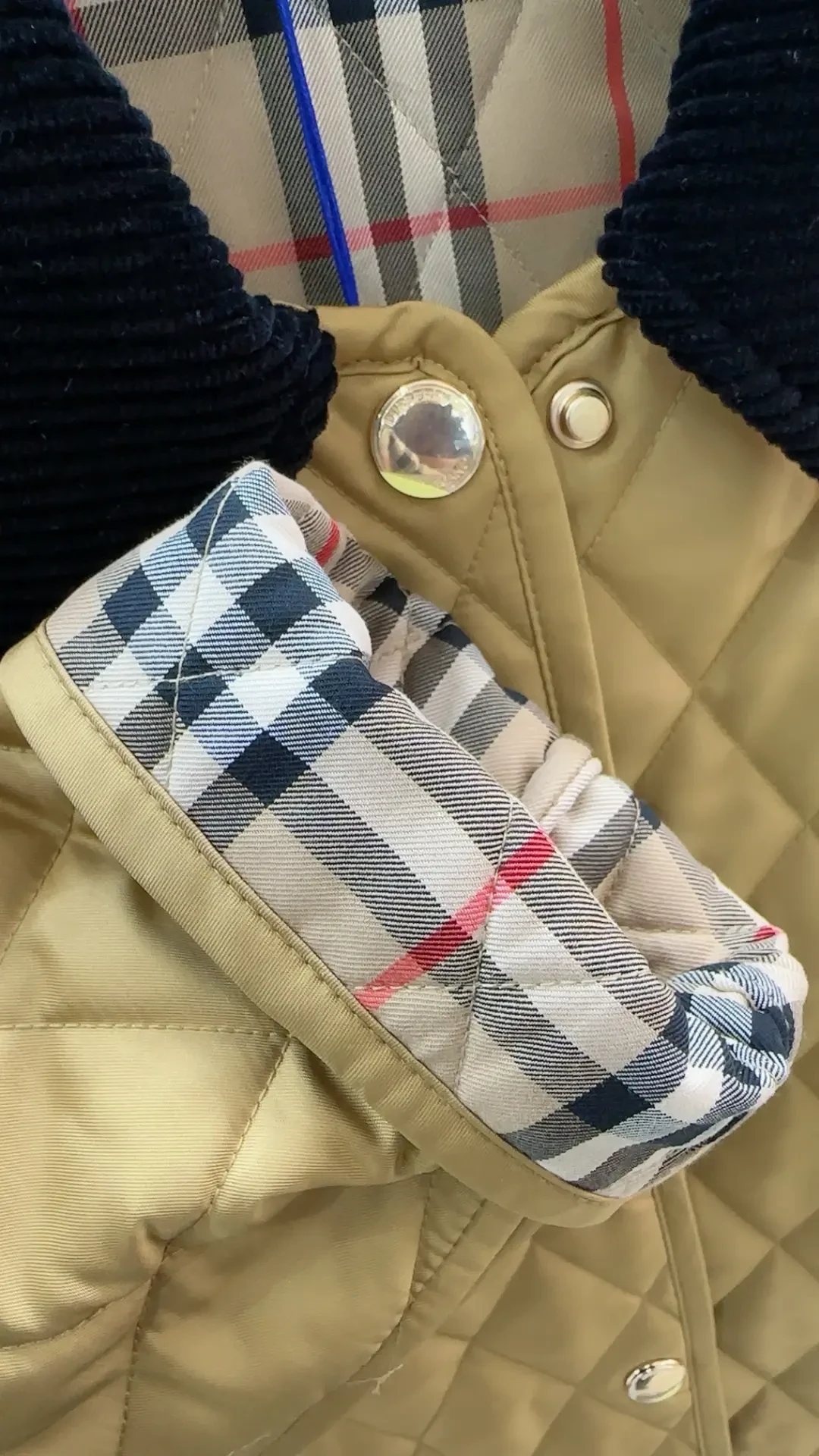 “巴恩风”先退流行了,绗缝夹克还在卖:从优衣库399元到Burberry的10800元,工艺差在哪