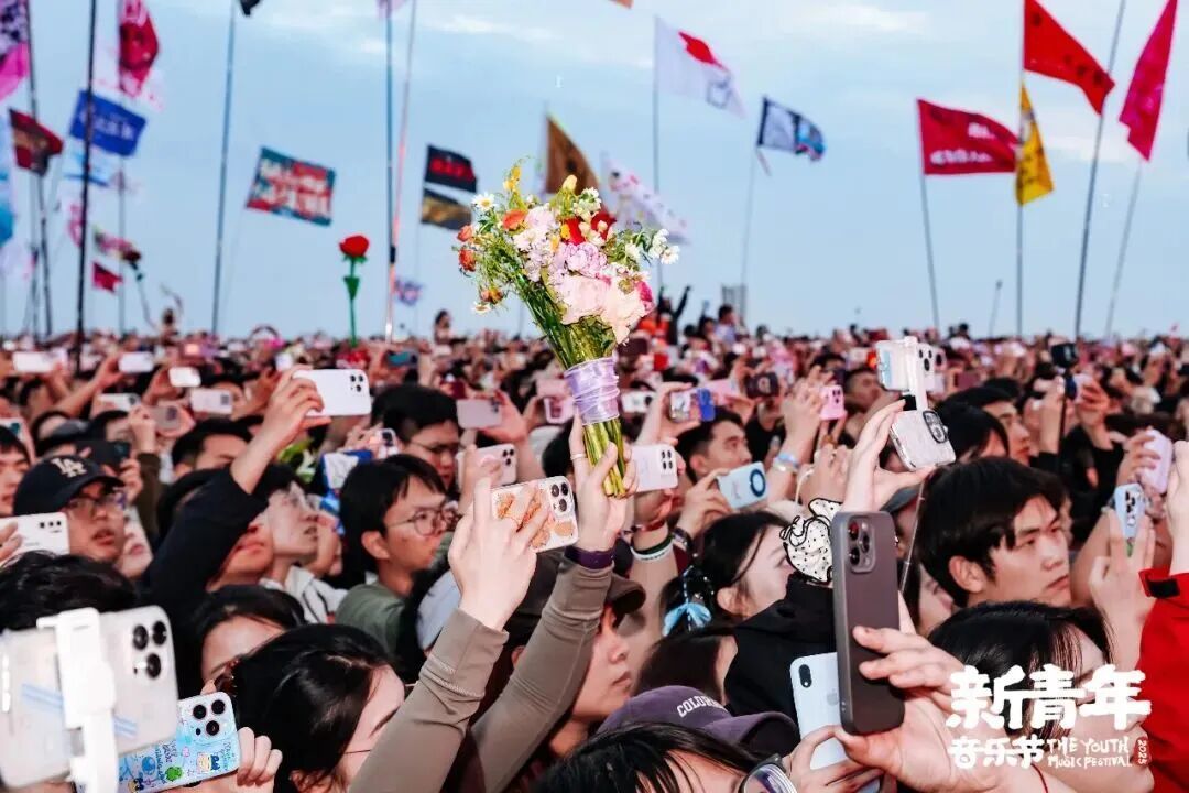 有人退坑，有人喊千值万值：回春丹的体育场巡演，还值得买票吗？
