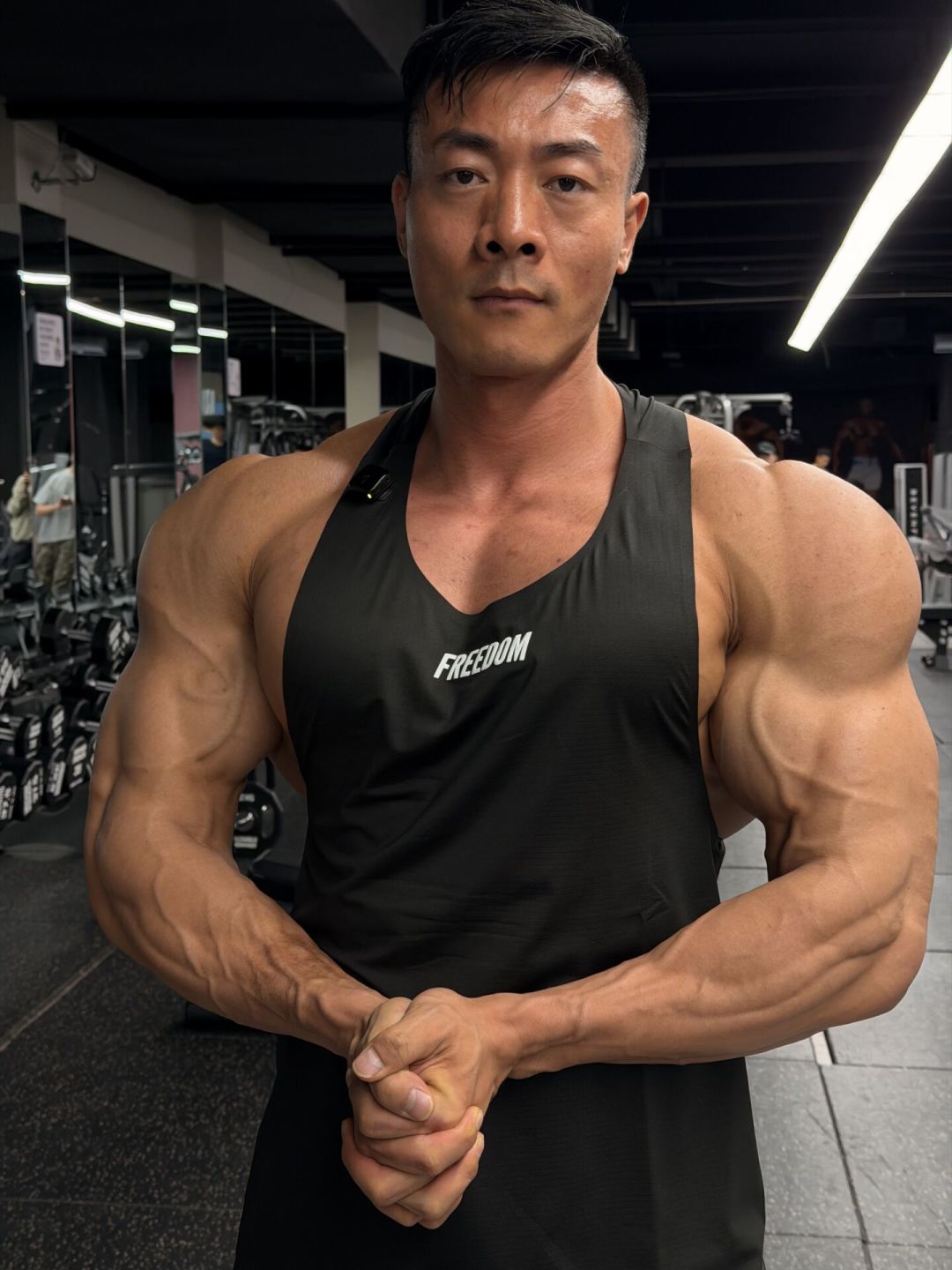 寰际哈尔滨站收官,王翔拿下健体冠军:但奥赛前35天,中国健体最大的变量在赛场外