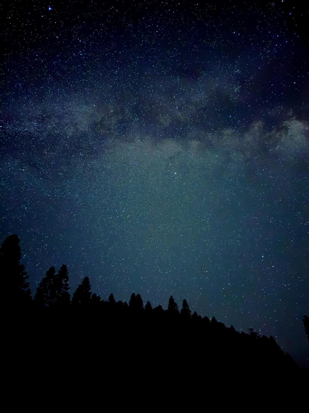 手机拍星空,多数失败发生在按下快门前:拍摄前三项自查+各品牌入口与参数