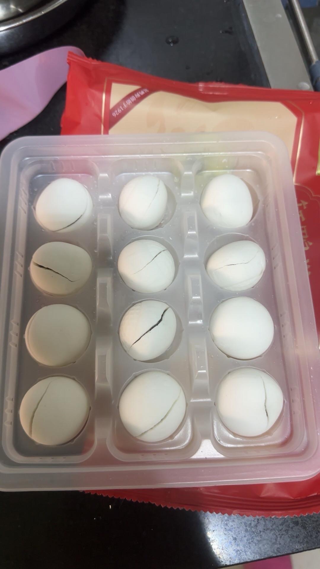 常卖价三十多,清仓桶里卖4块:缸鸭狗汤圆的淡季便宜,能捡吗