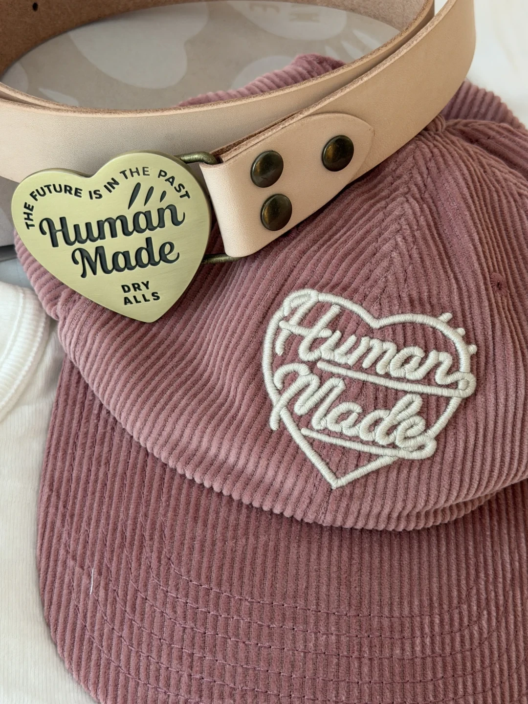 HUMAN MADE本周六上新:年度披头士联名来了,三个渠道哪个最便宜,替你算好了