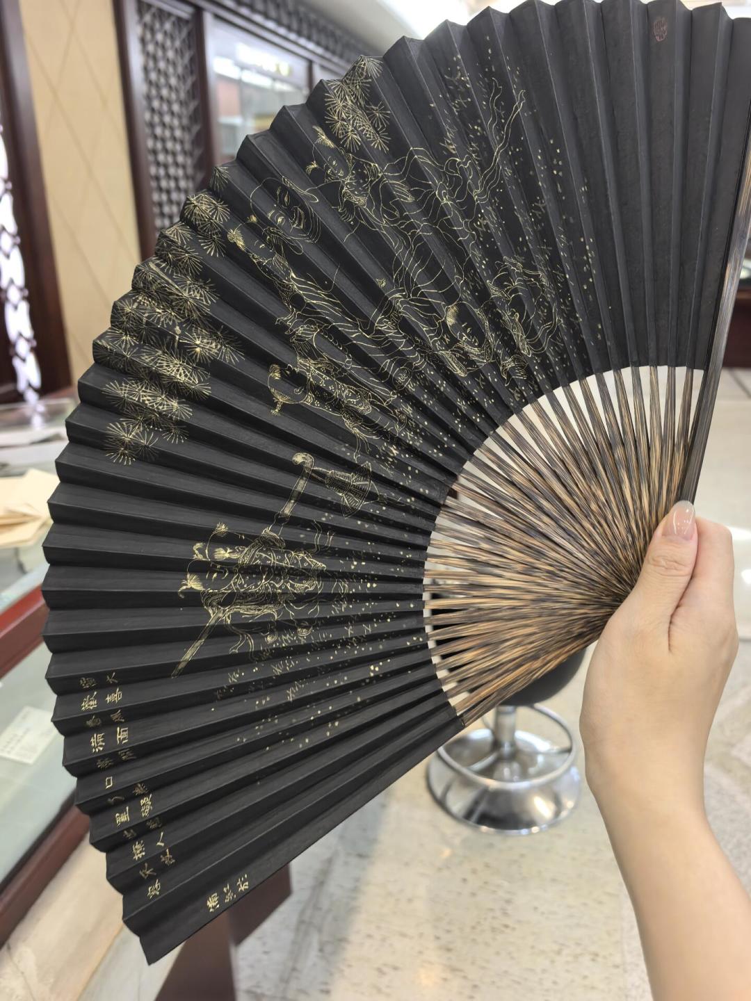 浪琴刚结束，花西子接上：王星记8月的“羊毛”，一次捋清楚