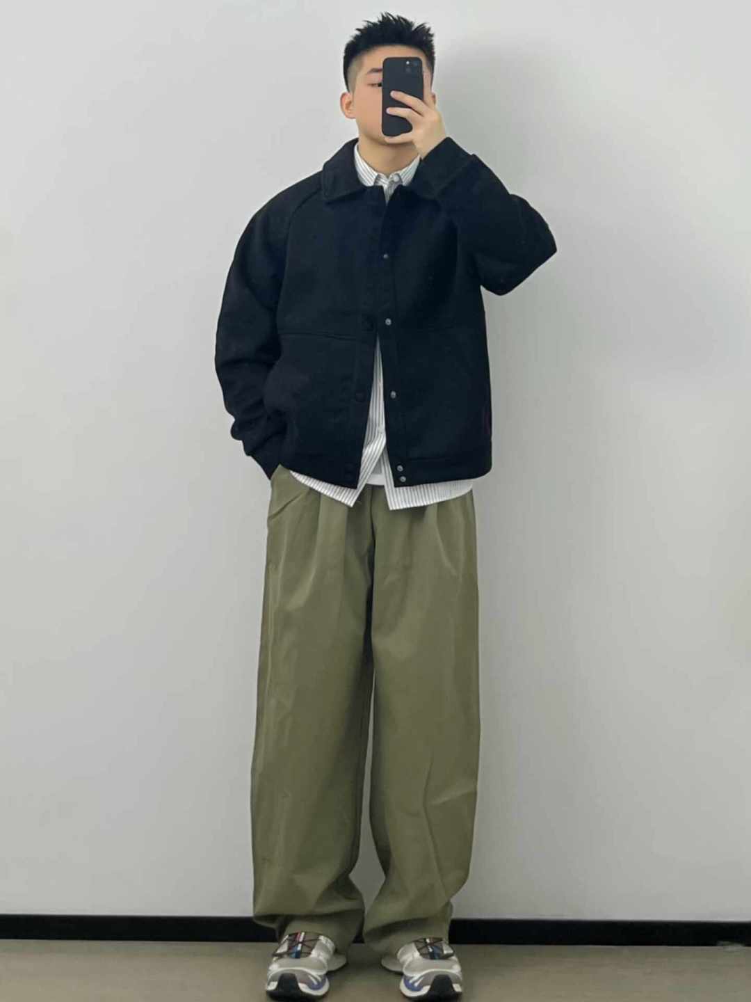 抄作业总翻车?微胖男生买衣服前,先看自己的肉长在哪