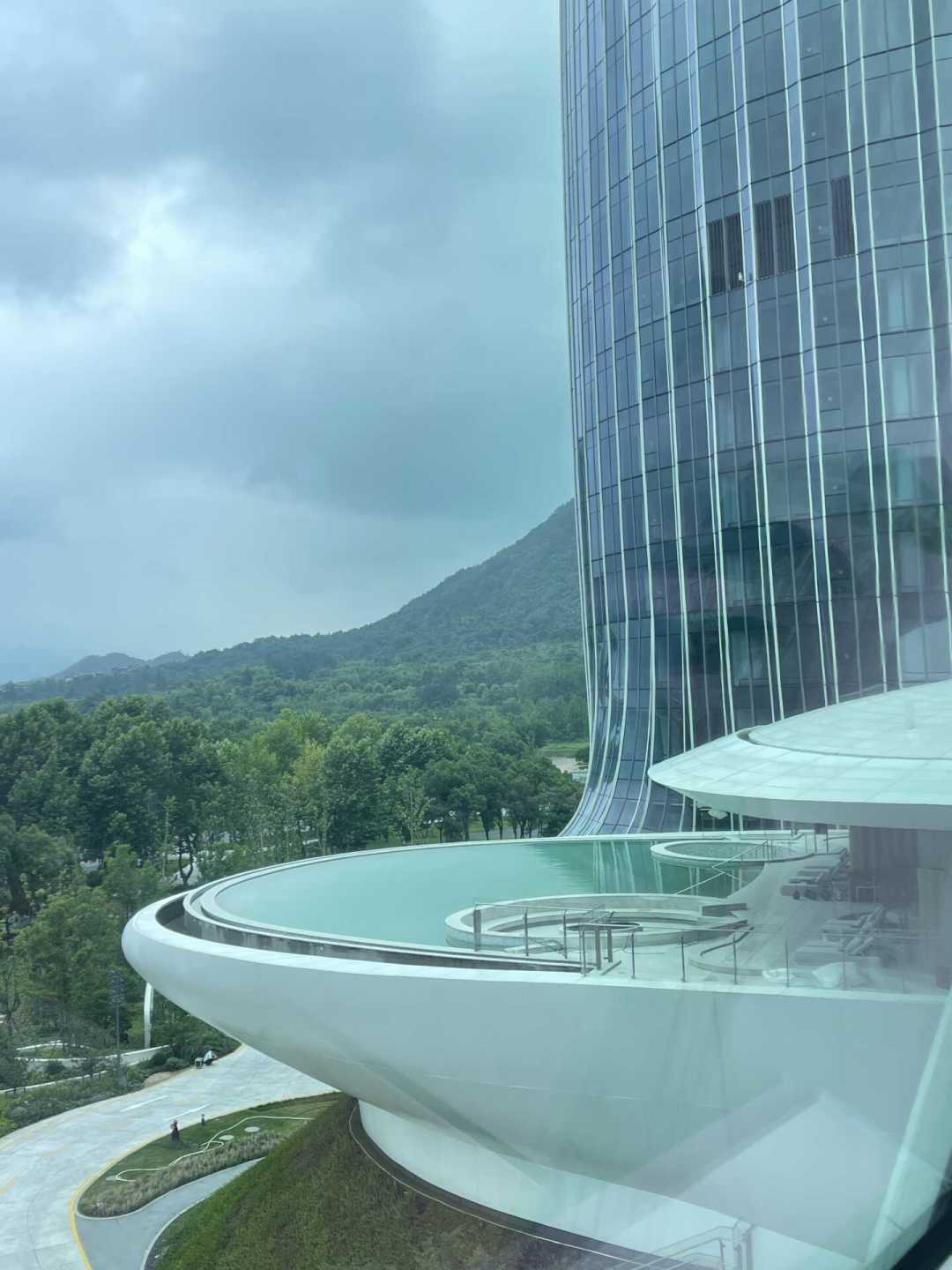 安吉索菲特开业俩月褒贬不一：看完15+真实体验，说清楚谁该去谁该等