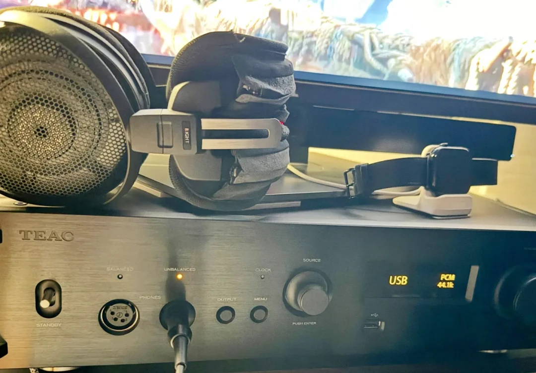 卖了两年还在热销,很多人却没搞清版本:TEAC UD-701N 一体机入手前先弄明白三件事