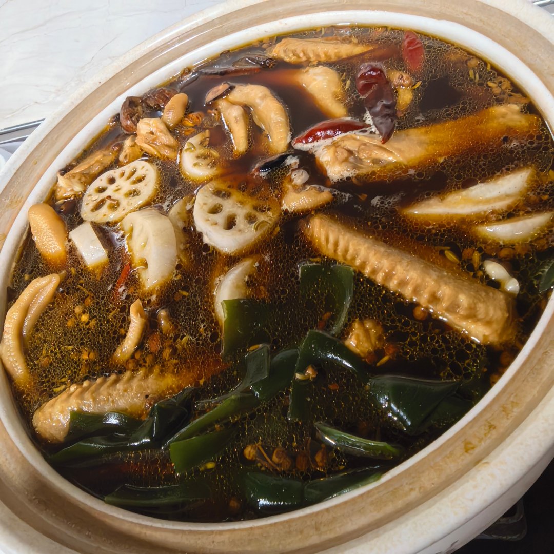鸭脖九十多元一斤,亚硝酸盐判刑案又一记重锤:这个夏天的卤味,买还是自己卤?