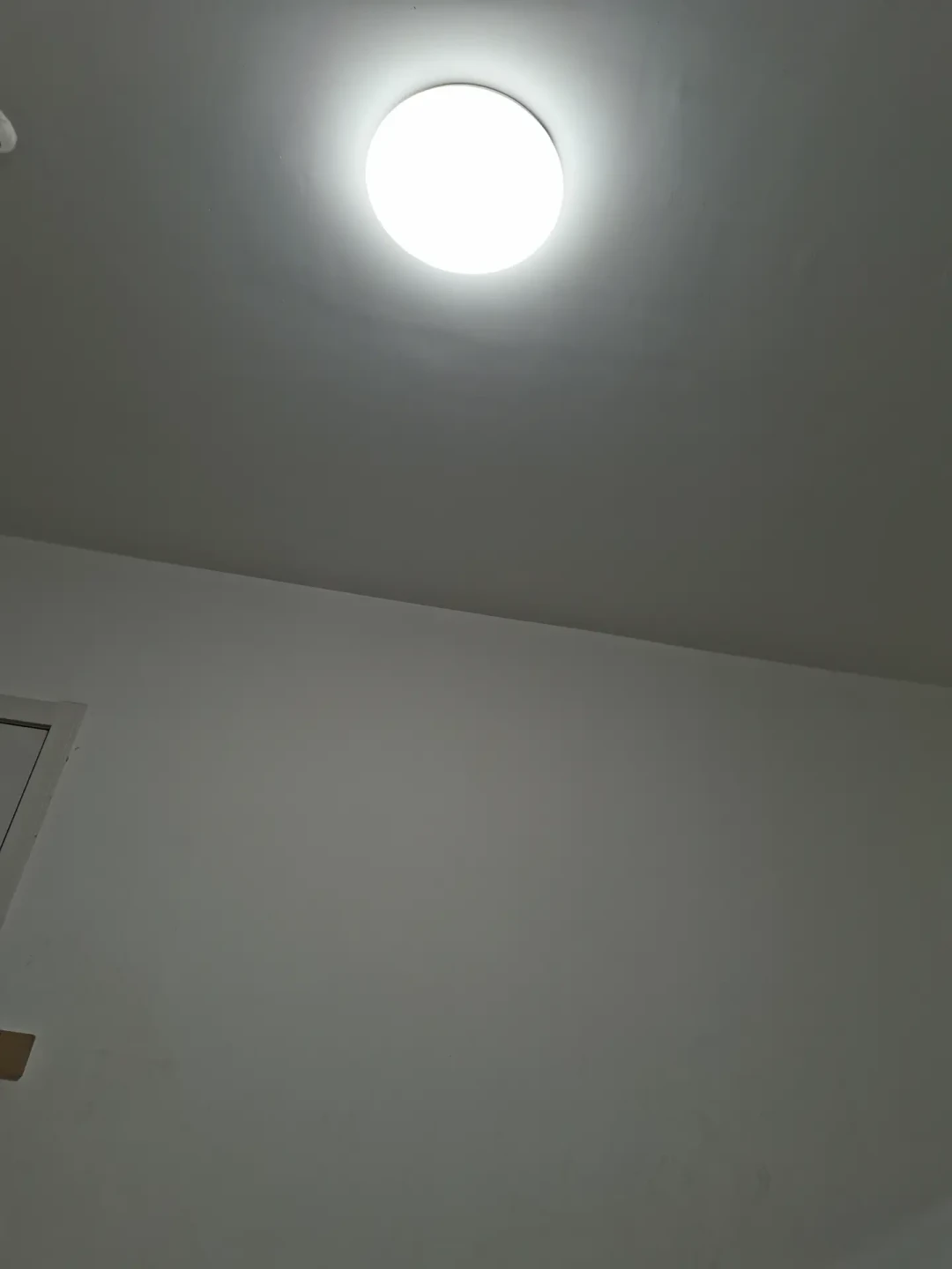 吸顶灯坏了别急着换整灯:20块自己修好,但先看懂这三个
