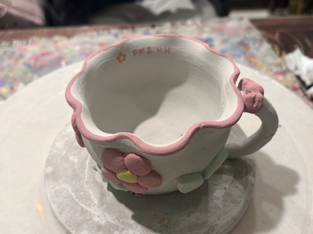 陶艺上色,觉得淡了才正好:为什么DIY杯子烧出来总变色