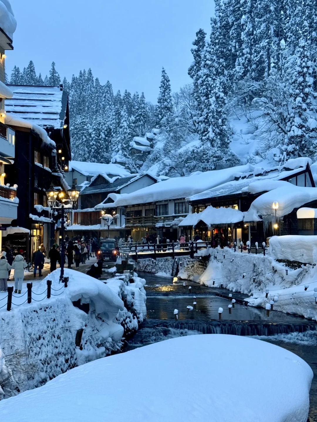 冬季的银山温泉房，开放预订就被抢：想泡日本雪景温泉的，8月就该动手抢房了