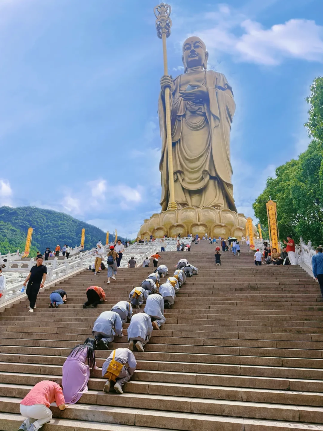 农历七月不是“鬼月”是“地藏月”:圣诞落在9月10日,在家诵经还是去九华山,看完这篇再决定