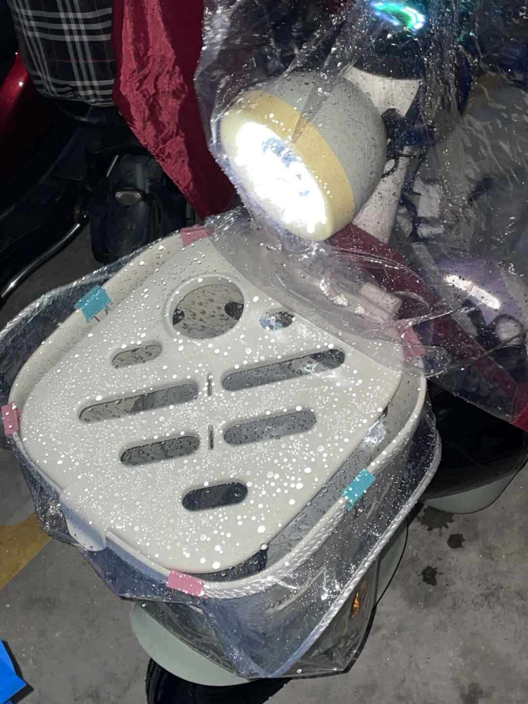 台铃的车篮,白天养鱼、晚上晃眼:翻了十几个评论区,整理出这份0元起的自救清单