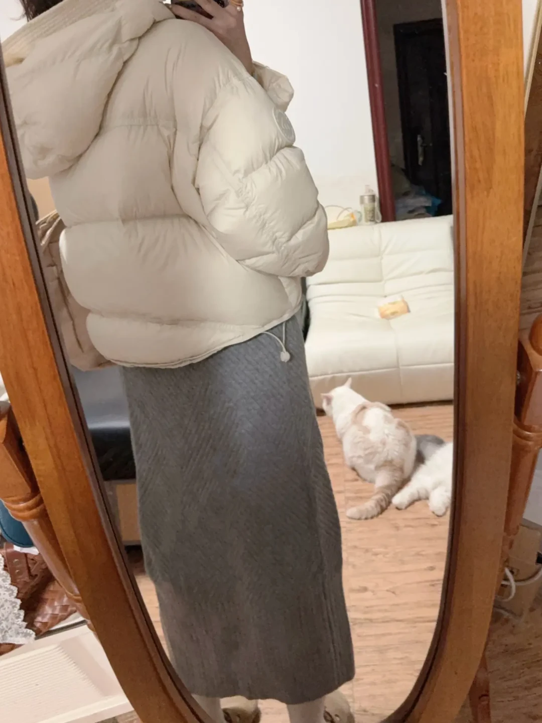 美力城反季鹅绒服降到379元，闭眼冲行不行？翻了全网种草帖和避雷帖，整理出4个判断