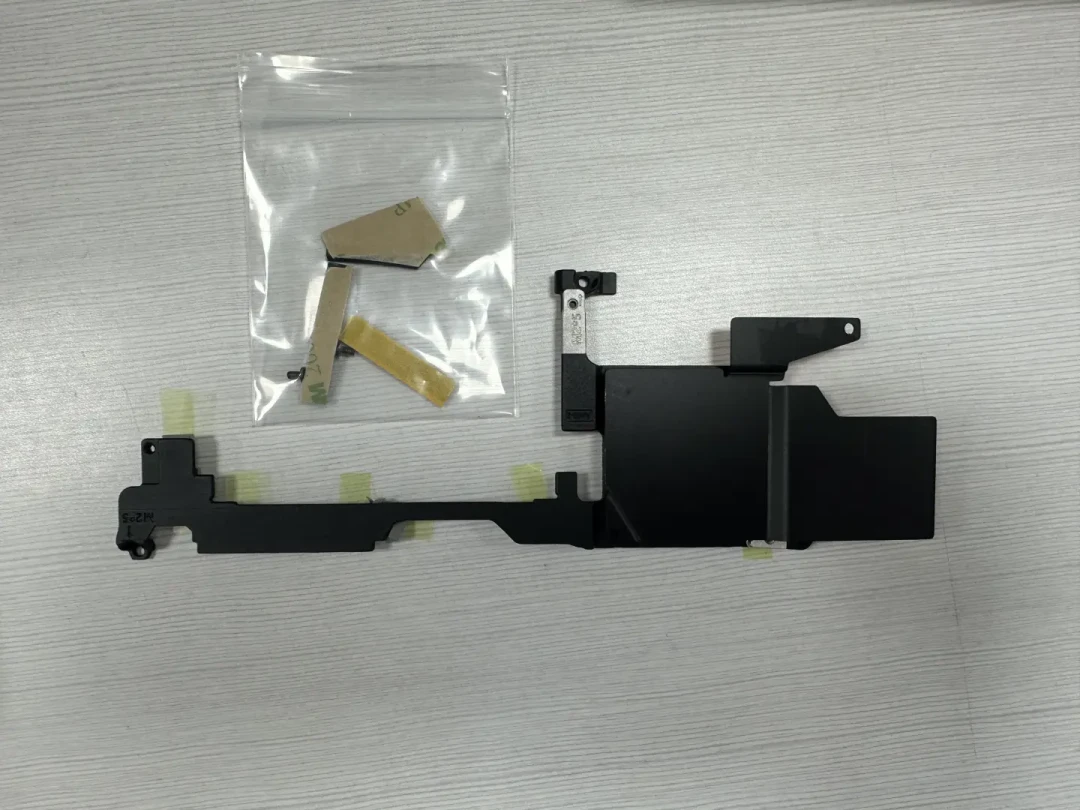 机械革命旷世越用越热？先别急着清灰，你得先知道里面是液金还是相变片