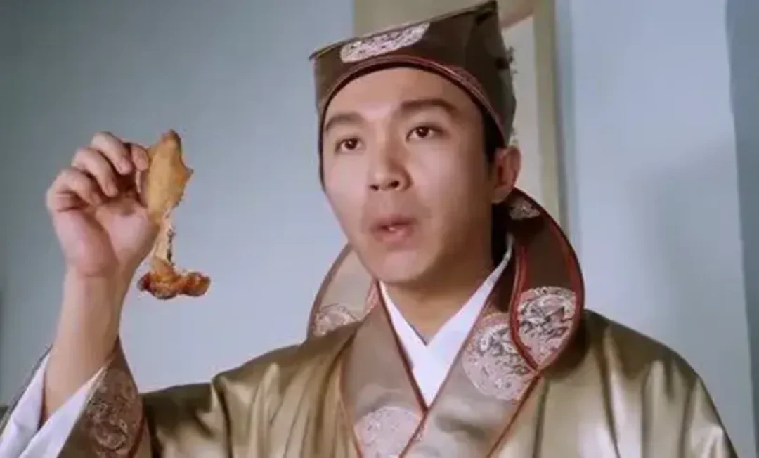 《唐伯虎点秋香》的“师爷”走了:33年后,全网为什么还在为秋香的结局争论
