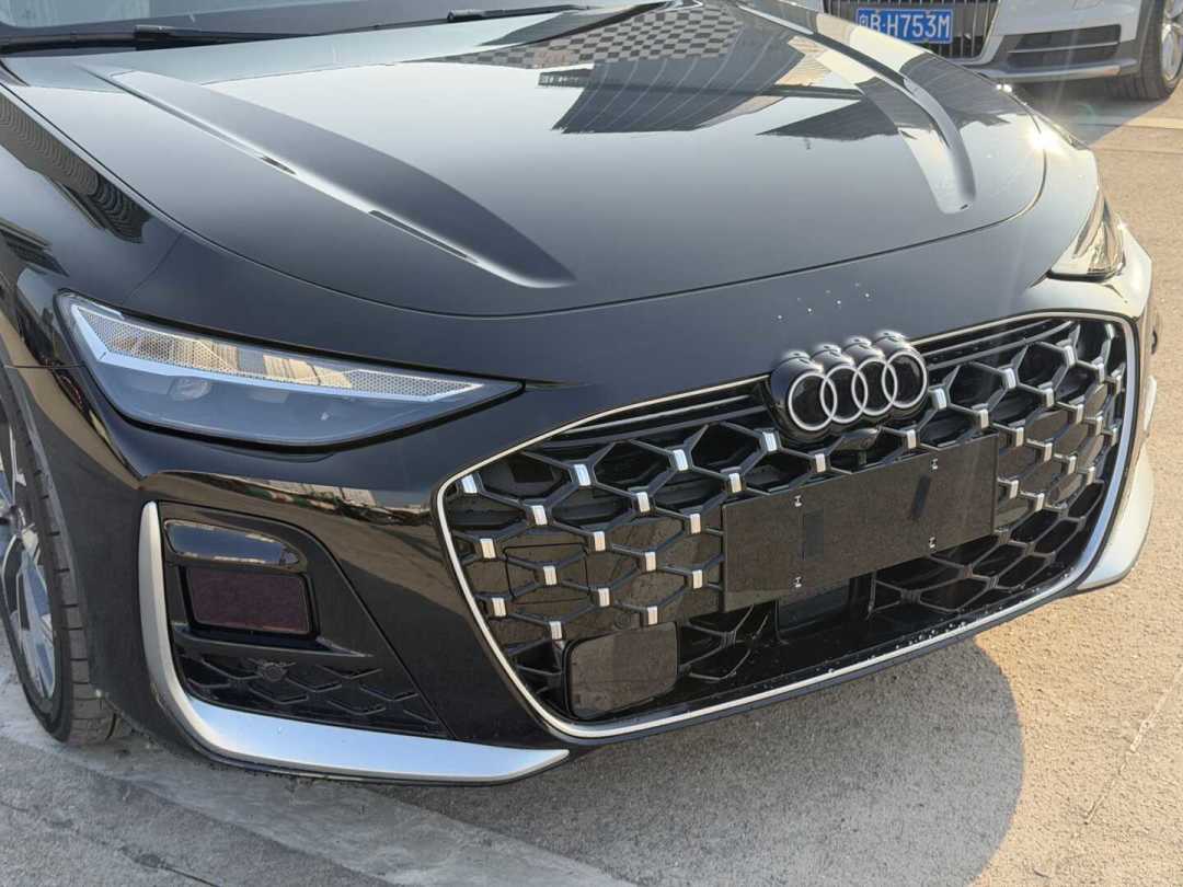 奥迪首保的