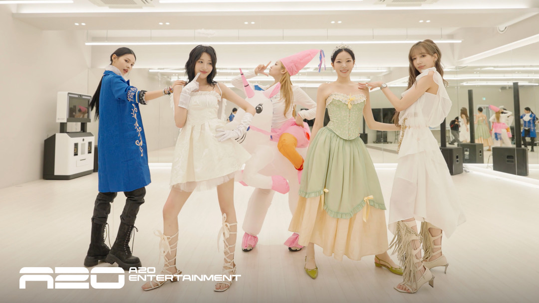 JYP、HYBE、李秀满同周出牌女团:六代新团这一波,5分钟理清谁值得看