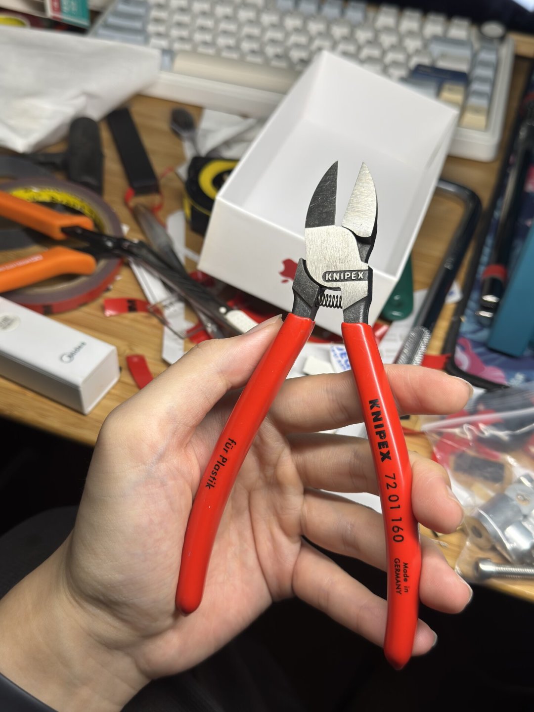 第二把 KNIPEX 比第一把更容易买错:翻完全网钳友的加购帖,我做了一张对照表