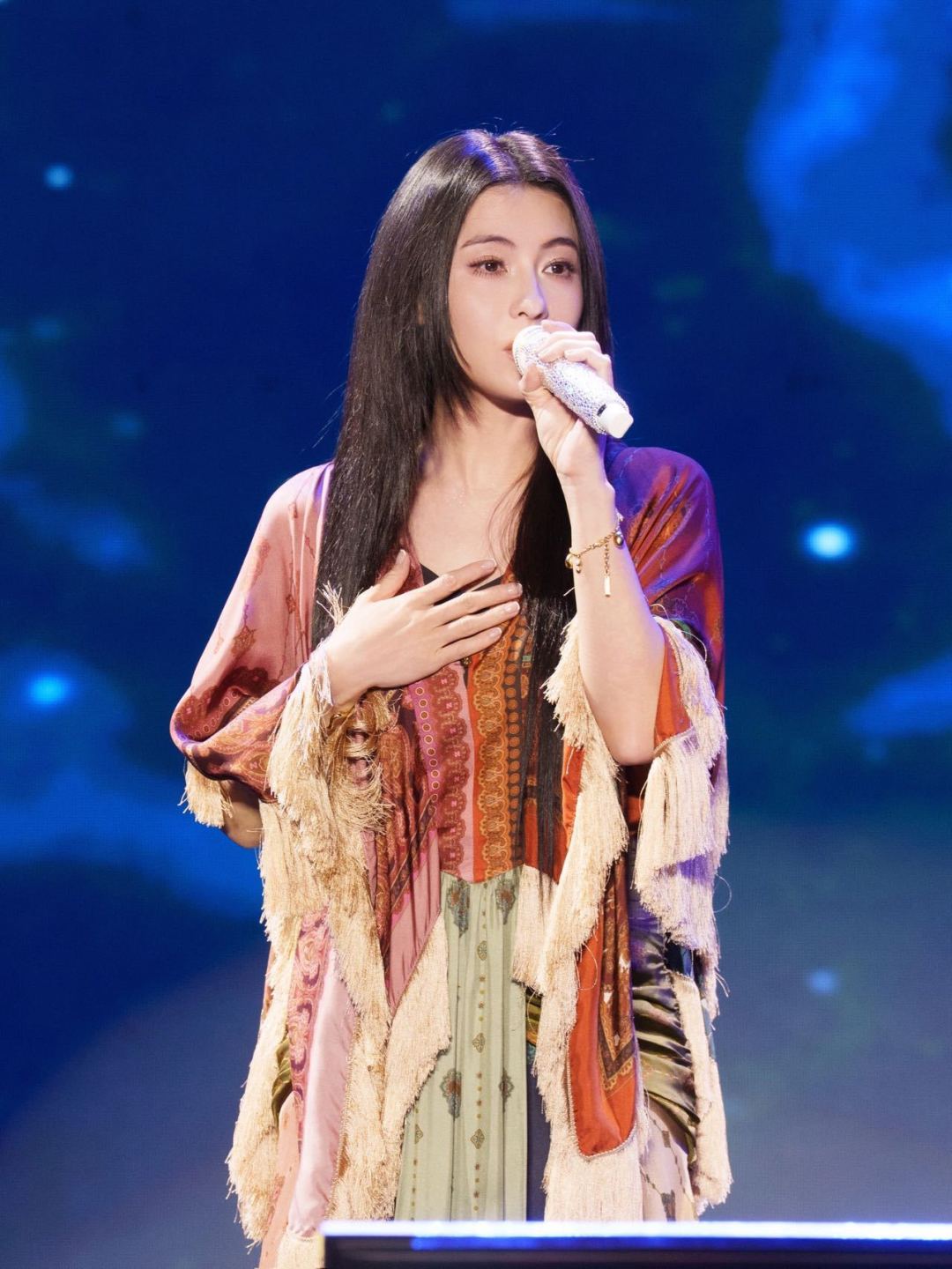 波西米亚风又火了，但别急着买印花长裙，花钱前先看这篇
