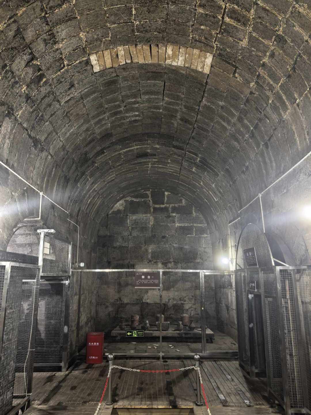 看汉画像石怎样不白跑:一个现在值得冲的展、四大产区地图和要避的坑