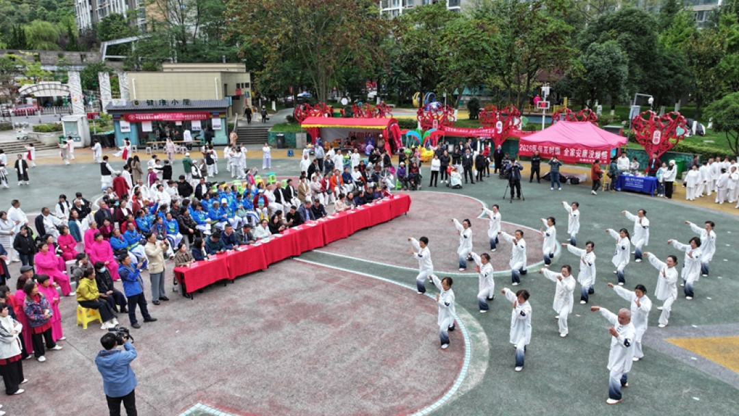 练完24式想学42式太极拳?先把这篇看完:两者区别、学习路线、全网教学视频都整理好了