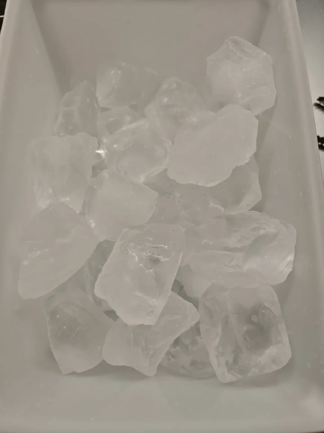 在家调酒好不好喝,冰占一半:翻完全网做冰帖,0元到几百块的4条路各有账