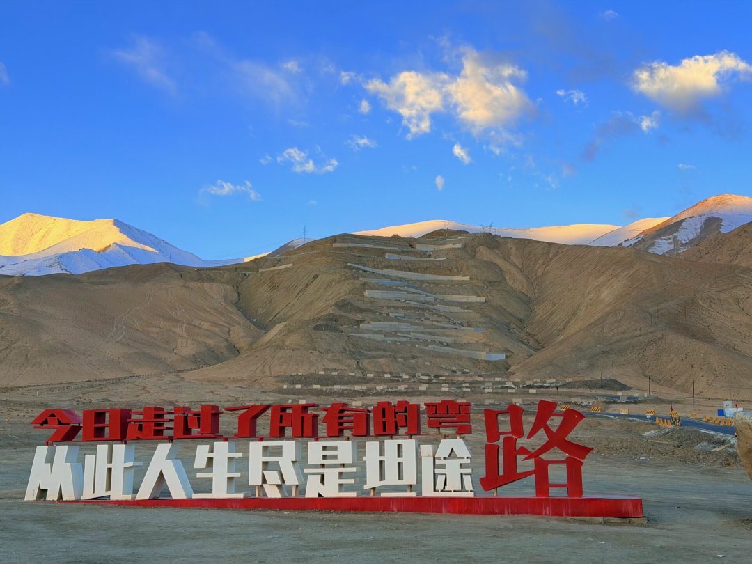老司机过弯不碰刹车:看懂这套免费的物理学,你才知道车上哪两处值得花钱
