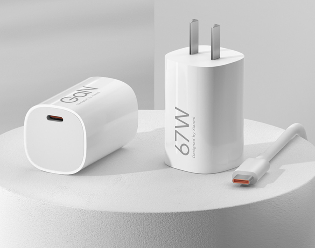 手机和配件要分开卖了:苹果砍充电器6年没降价,OPPO简装版却便宜300,站队前先看这三个信号