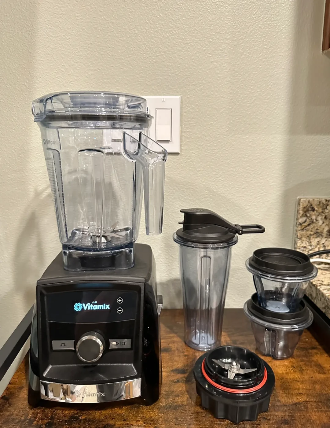 从1299元的维修报价到700美元退货:Vitamix售后卡在哪,海淘用户怎么自救