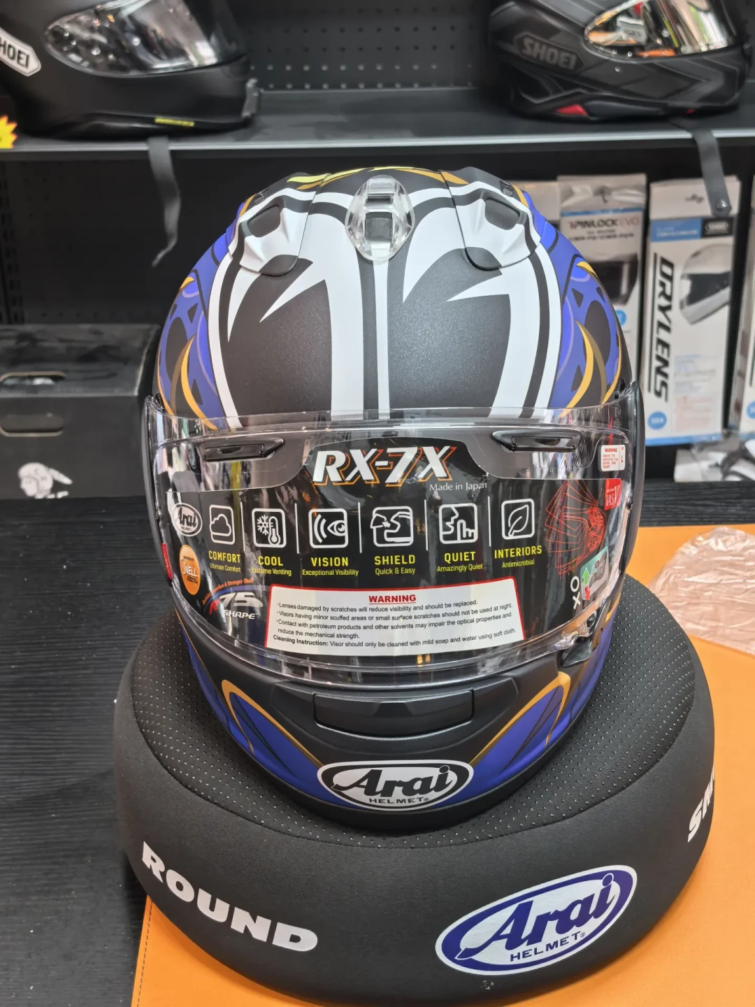 买二手 Arai,第一个问题不是“保真吗”:4 道要问的关,和 8 月的真实行情