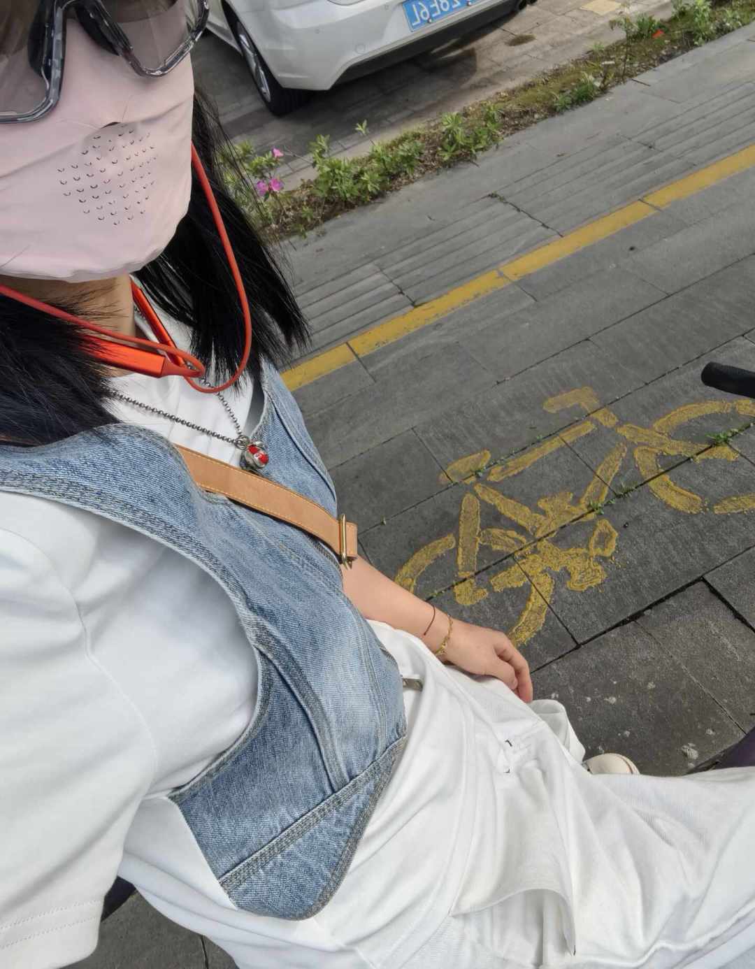 到公司一身汗，想放弃骑行通勤了？我翻了全网老骑手的控汗办法，最有用的一分钱不花